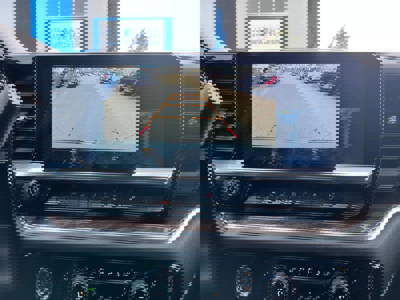 Certified 2024 Chevrolet Silverado 1500 LT AWD/4WD image 27