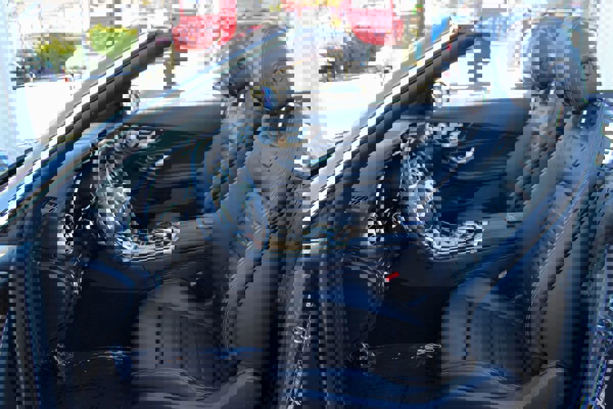 Used 2021 Mercedes-Benz C 300 Cabriolet w/ AMG Line image 17