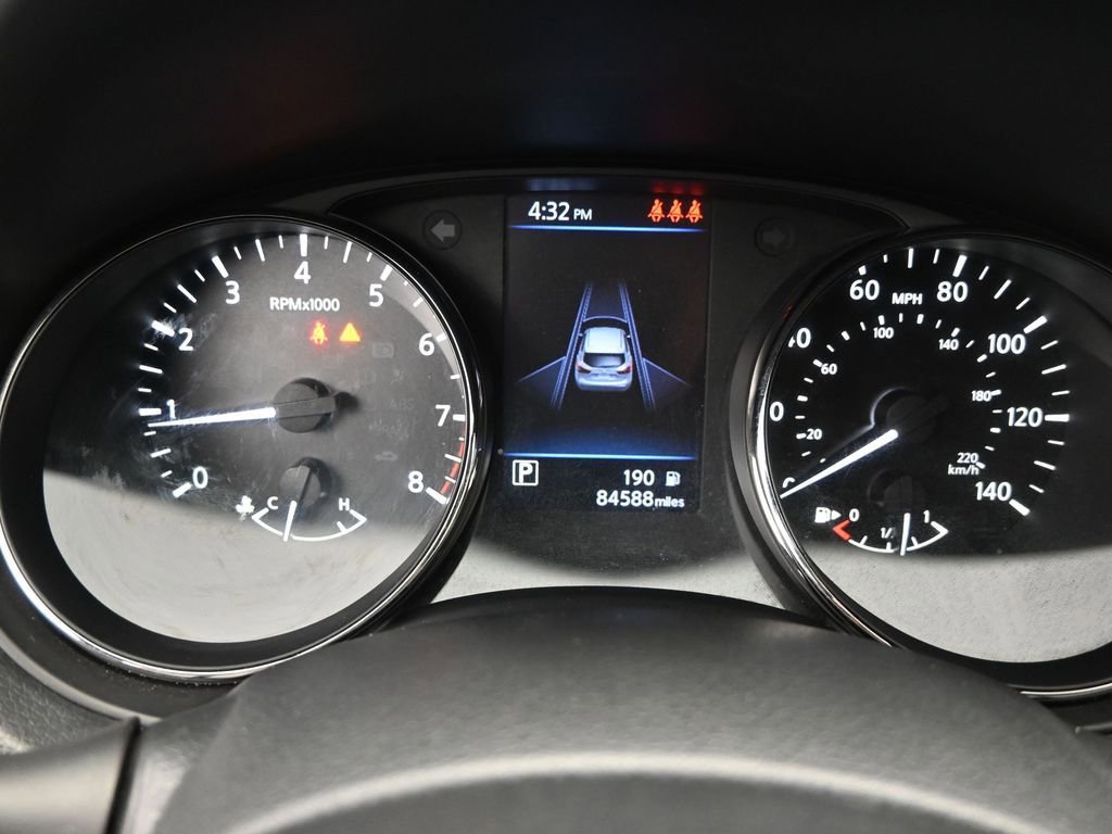 Used 2021 Nissan Rogue Sport S FWD image 12