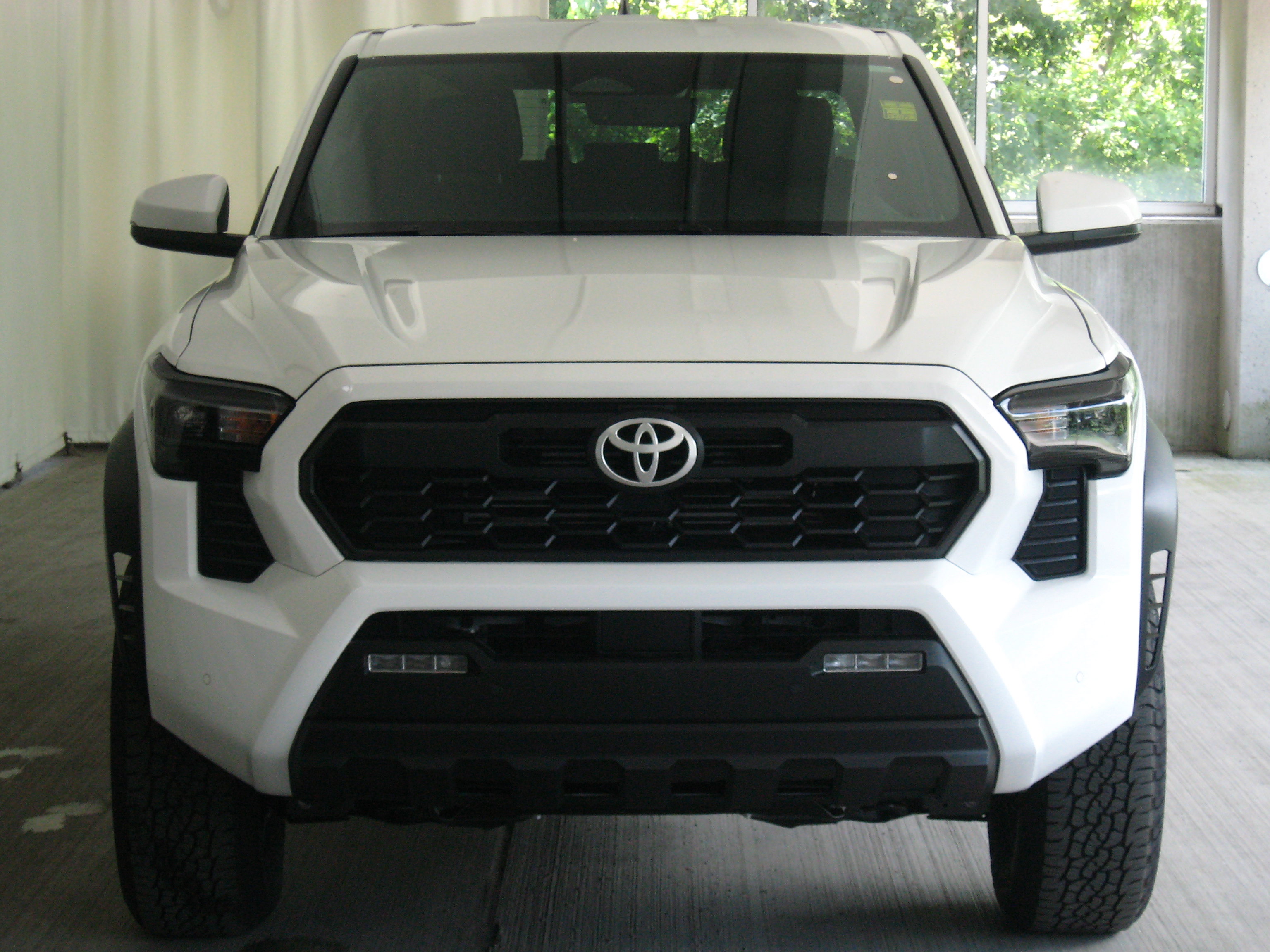 New 2025 Toyota Tacoma TRD Off-Road image 3