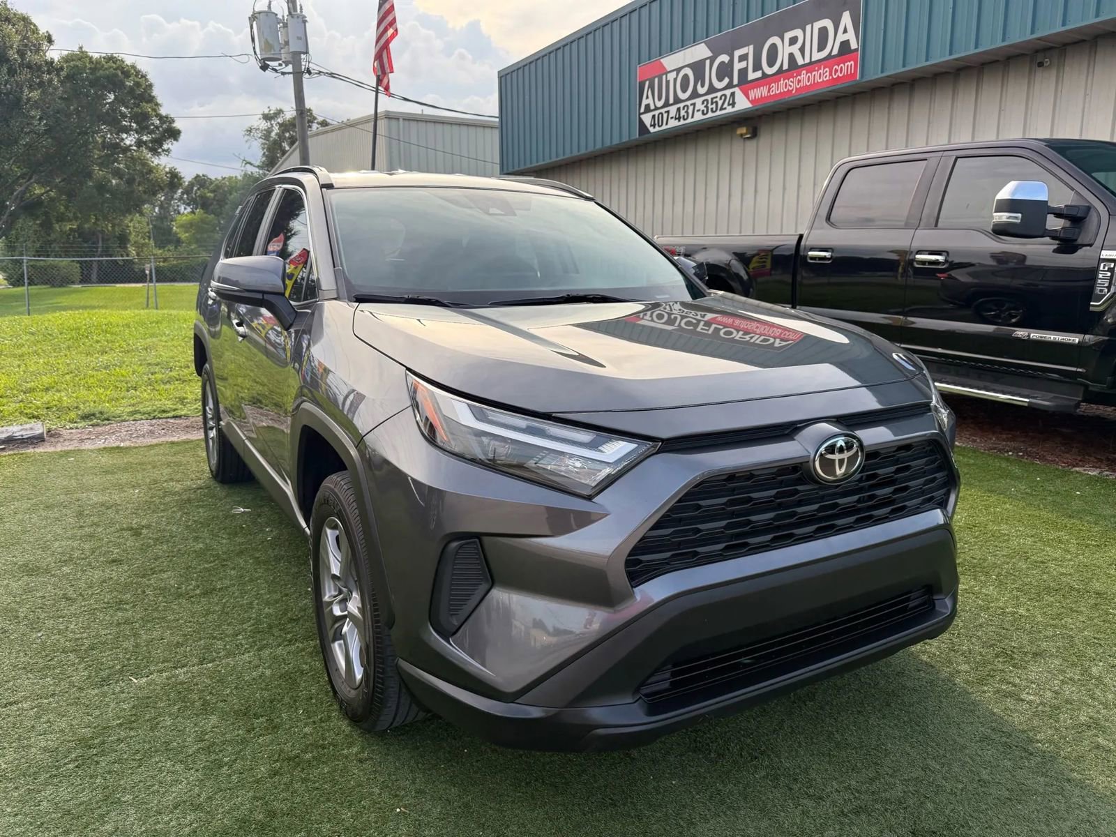 Used 2022 Toyota RAV4 XLE