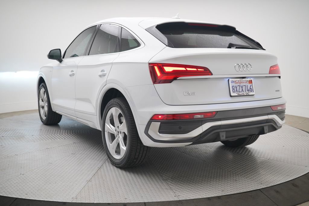 Used 2021 Audi Q5 2.0T Premium Plus w/ Premium Plus Package image 3