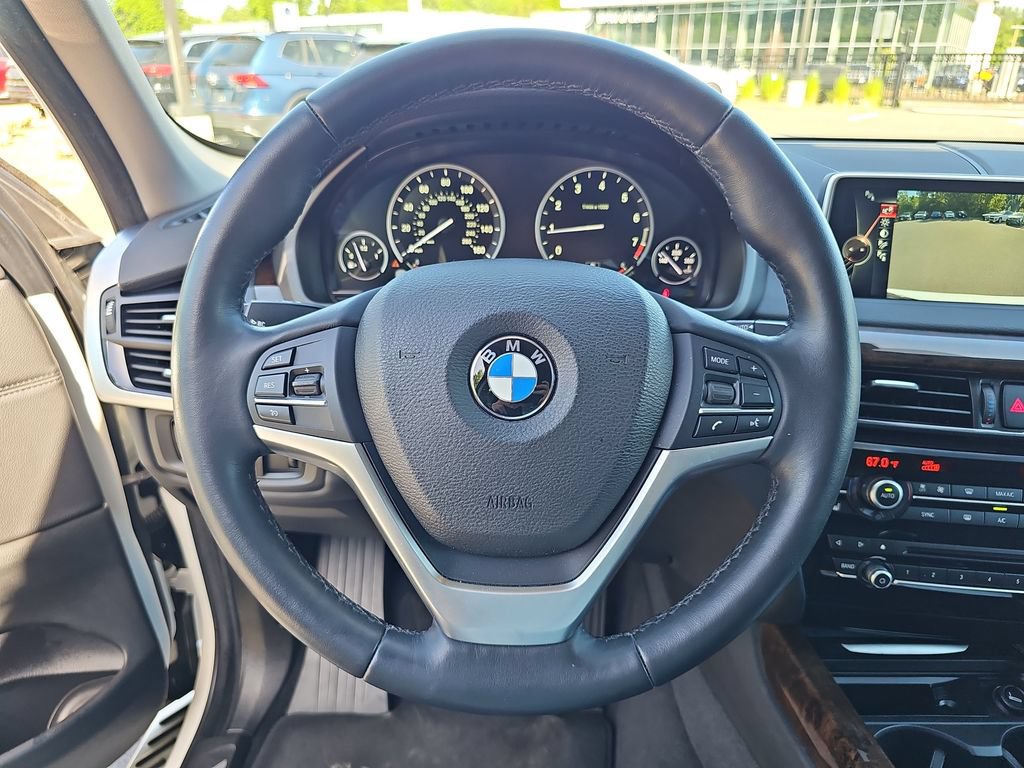 Used 2015 BMW X5 xDrive35i AWD/4WD image 17