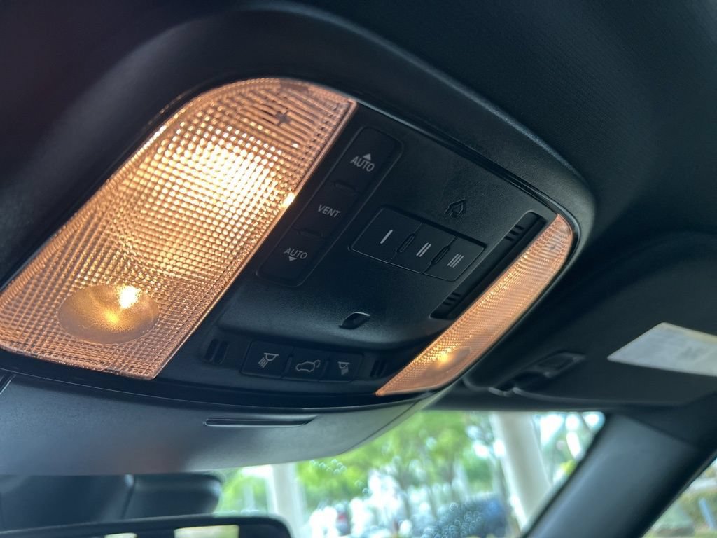 Used 2024 Dodge Durango R/T AWD/4WD image 49