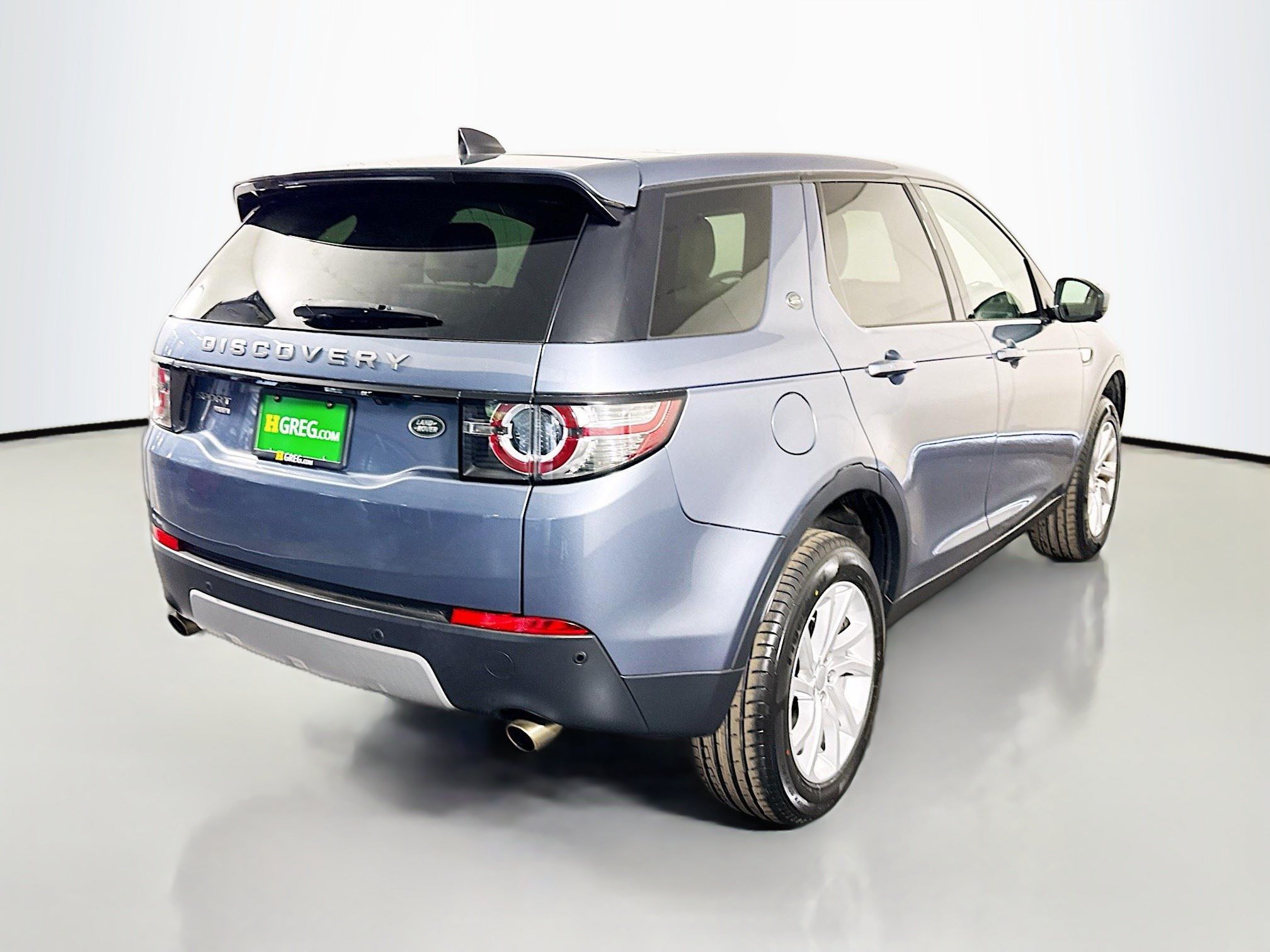 Used 2019 Land Rover Discovery Sport HSE AWD/4WD image 10
