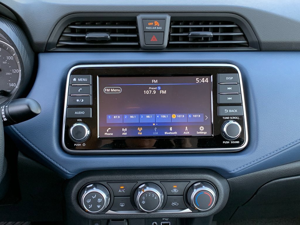 New 2025 Nissan Versa SV w/ Trunk Package image 10