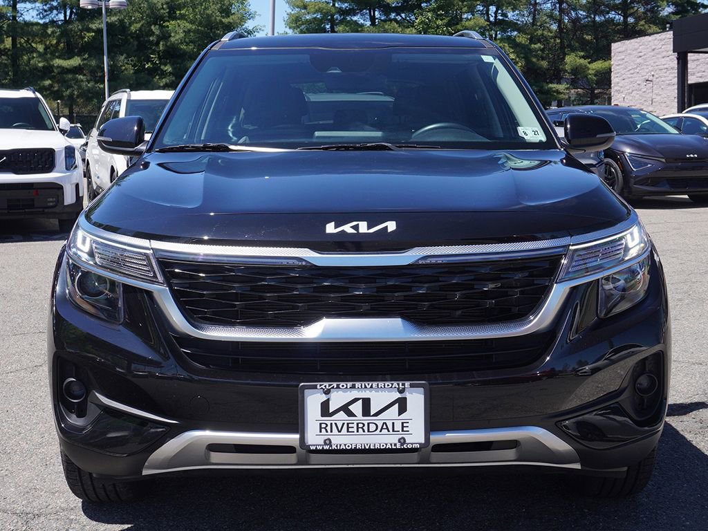 Used 2023 Kia Seltos S AWD/4WD image 11