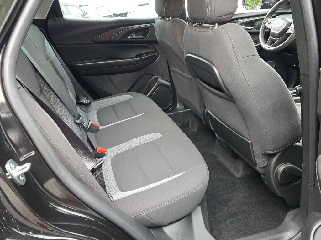 Certified 2023 Chevrolet TrailBlazer LS FWD image 17