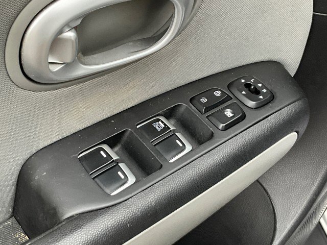 Used 2017 Kia Soul w/ Convenience Package image 21