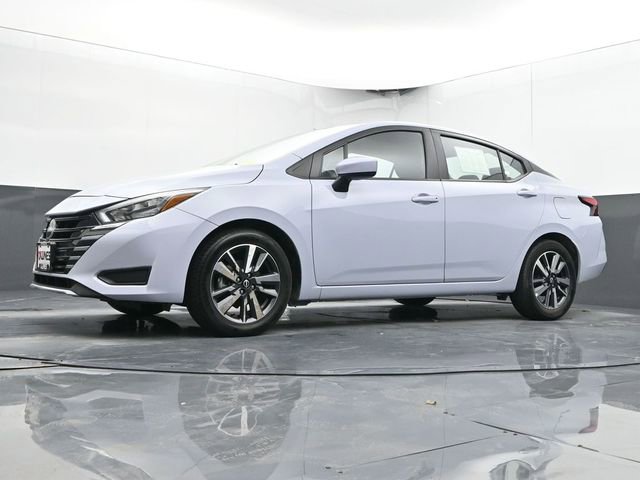 Used 2025 Nissan Versa SV image 42