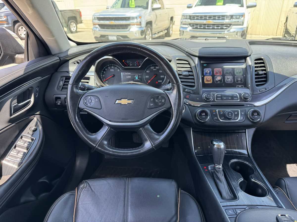 Used 2017 Chevrolet Impala Premier FWD image 22