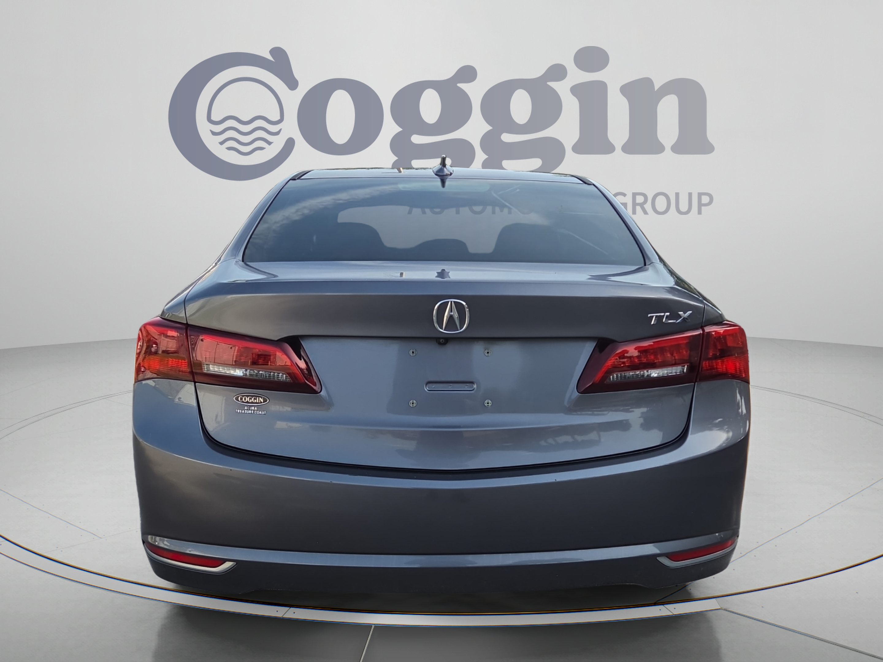 Used 2017 Acura TLX w/ Technology Package FWD image 4