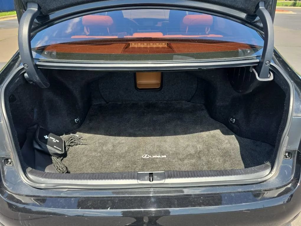 Used 2018 Lexus ES 350 w/ Luxury Package w/Wood Trim FWD image 55
