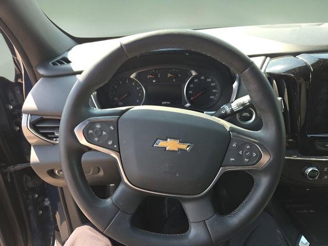 Used 2023 Chevrolet Traverse LT image 14