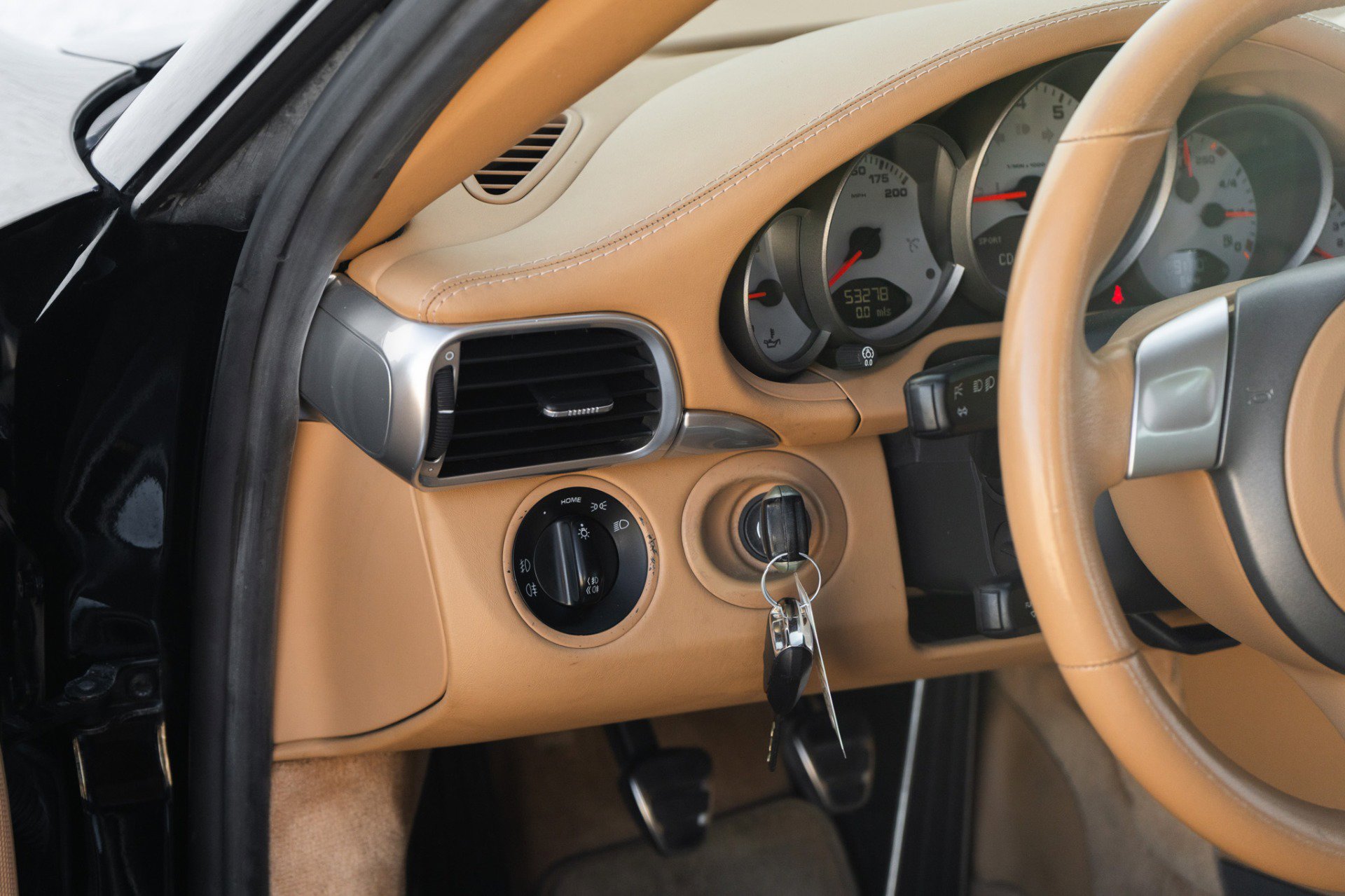 Used 2006 Porsche 911 Carrera 4S image 29