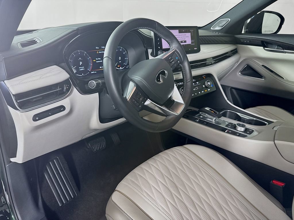 Certified 2026 INFINITI QX60 Autograph w/ Dark Cargo Package image 11