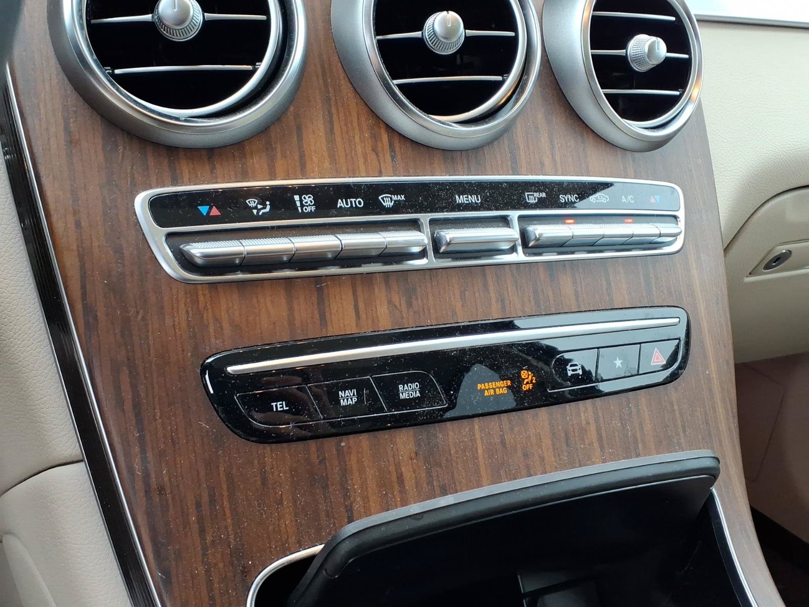 Used 2022 Mercedes-Benz GLC 300 4MATIC image 15