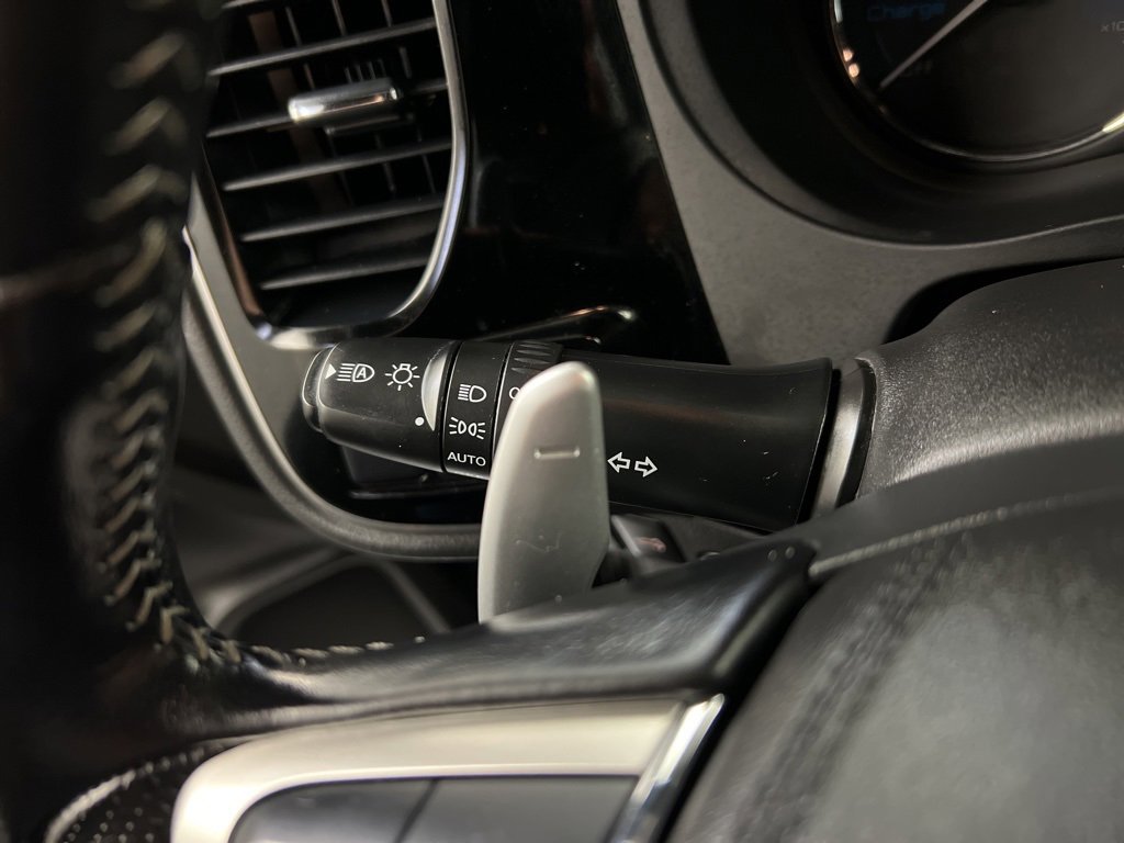 Used 2021 Mitsubishi Outlander SEL image 20