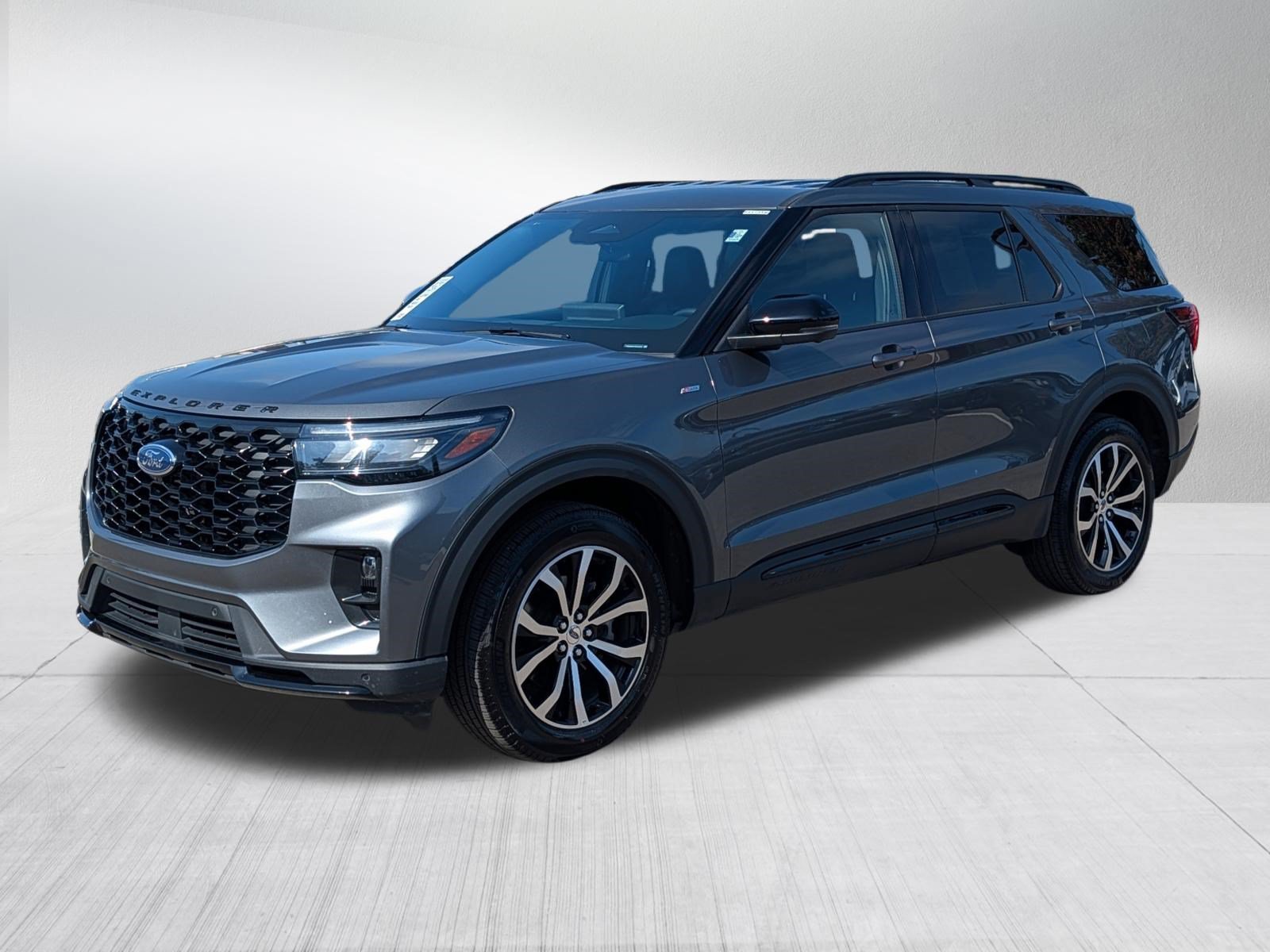 Used 2026 Ford Explorer ST-Line AWD/4WD image 3