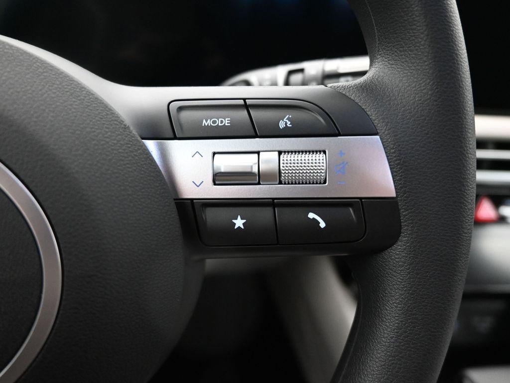 New 2026 Hyundai Tucson SEL FWD image 17