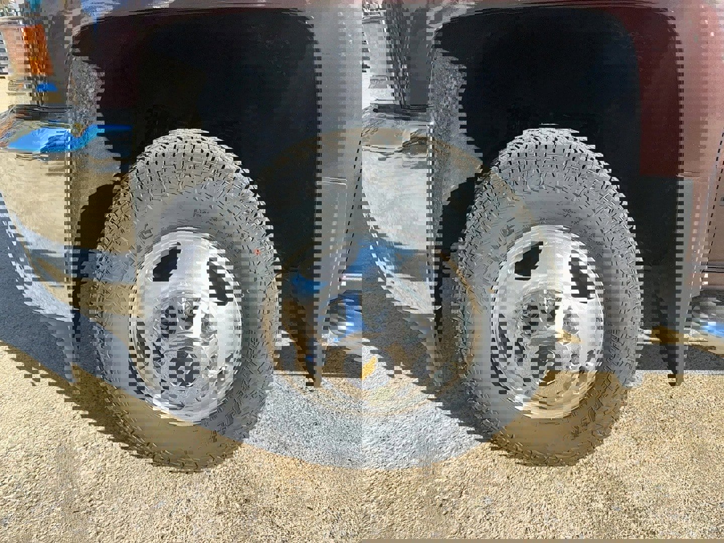 Used 2016 Chevrolet Silverado 3500 LT w/ LT Convenience Package AWD/4WD image 9