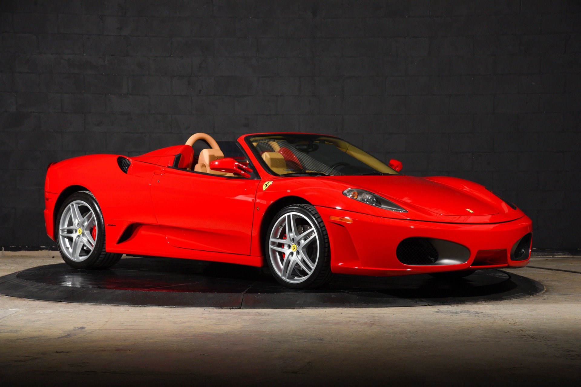 Used 2005 Ferrari F430 Spider RWD image 3