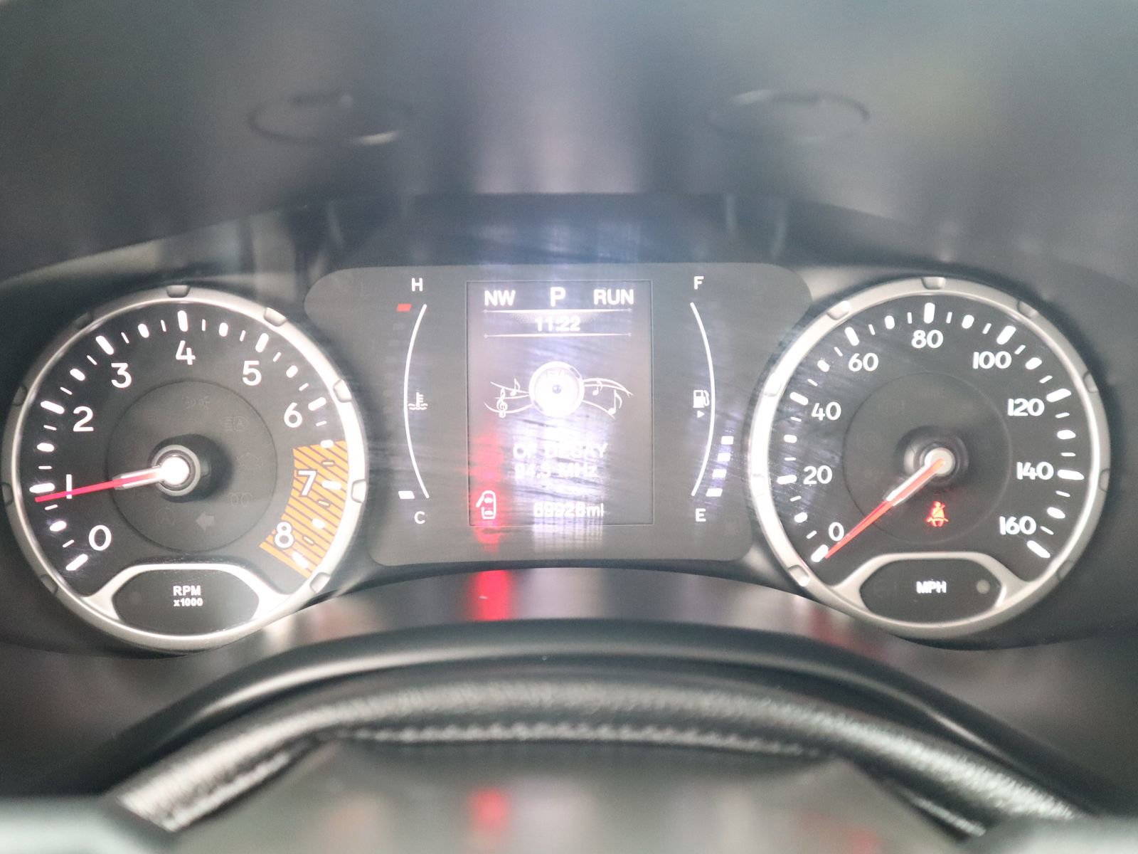 Used 2020 Jeep Renegade Latitude w/ Cold Weather Group image 37