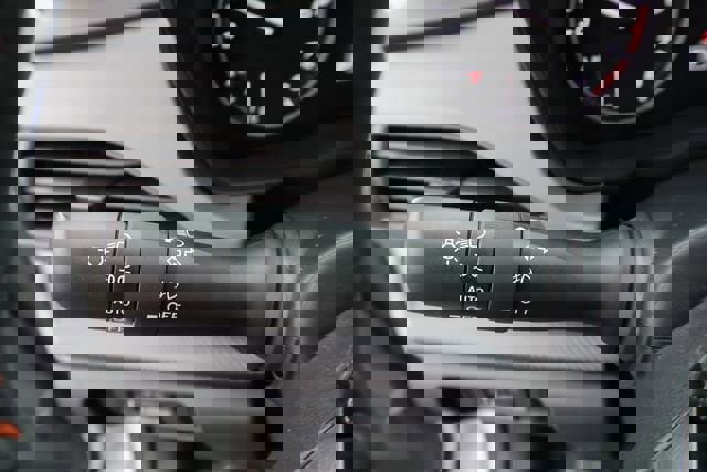 Certified 2024 Subaru Crosstrek 2.5i Limited image 21