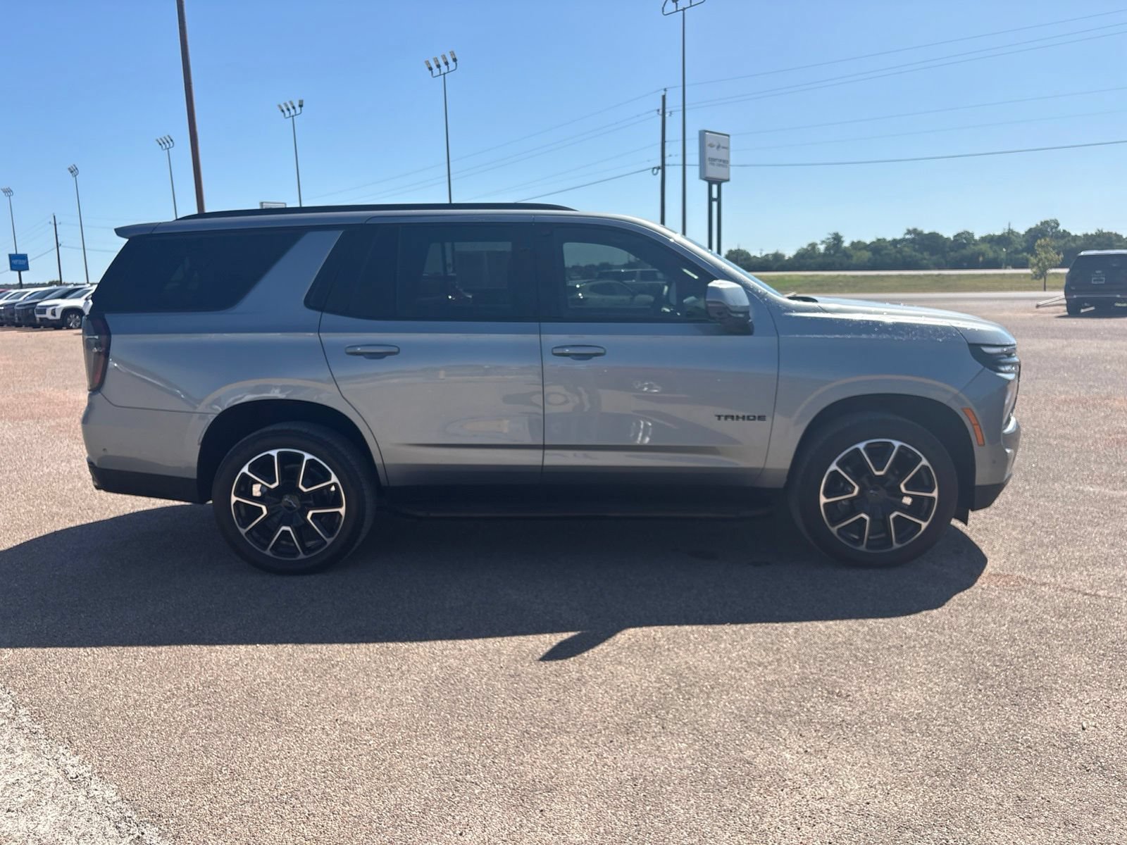 Used 2025 Chevrolet Tahoe RST w/ Comfort Package RWD image 7