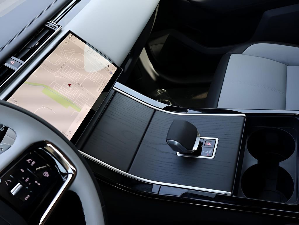 New 2026 Land Rover Range Rover Velar Dynamic SE AWD/4WD image 20