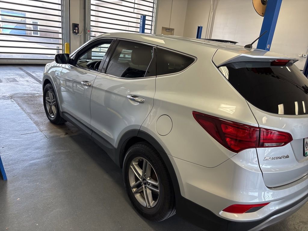 Used 2018 Hyundai Santa Fe Sport FWD image 10
