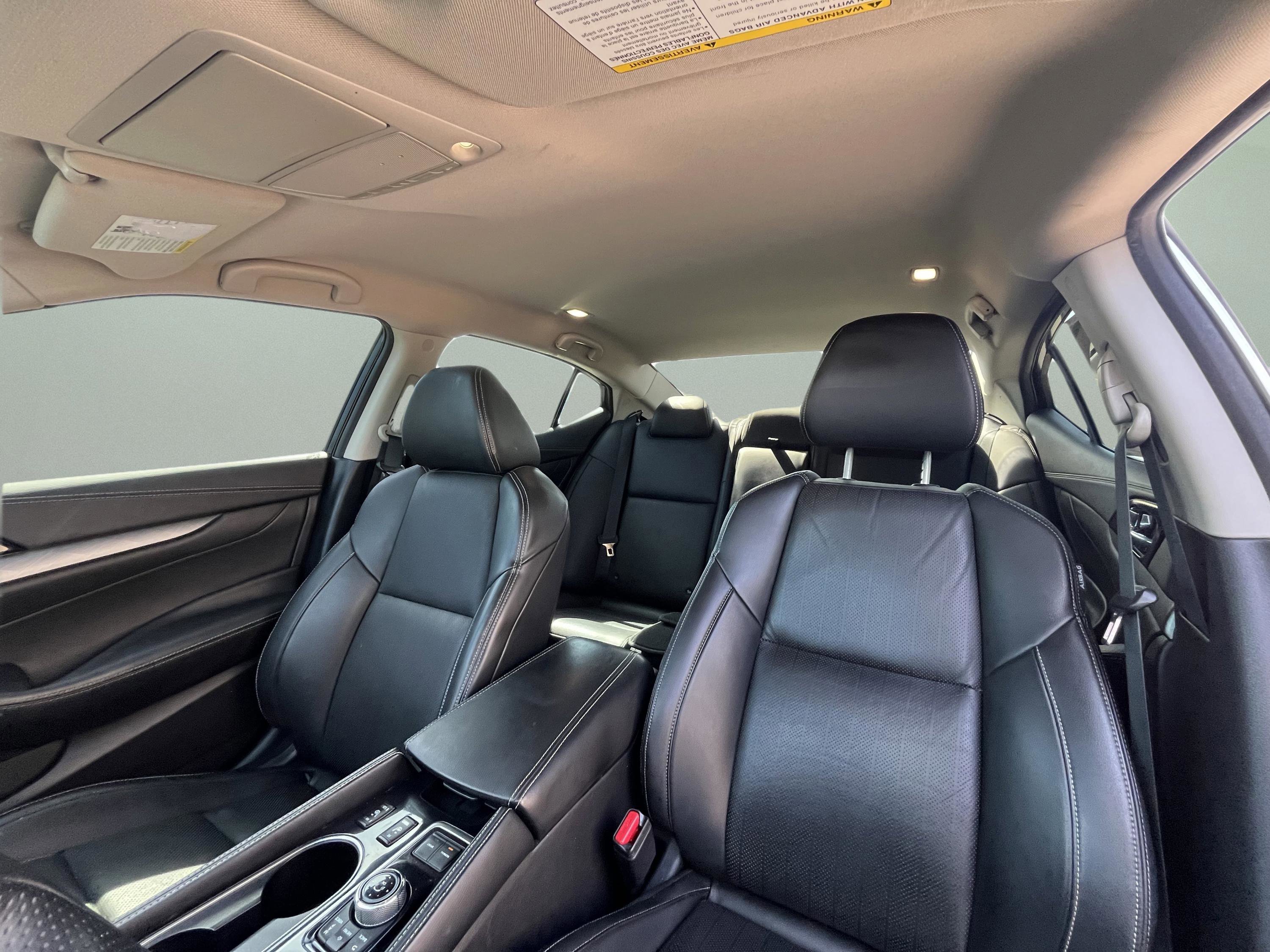 Used 2018 Nissan Maxima 3.5 SV FWD image 23