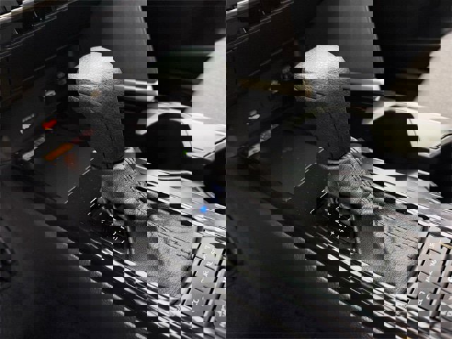 Used 2025 Toyota Camry LE image 20