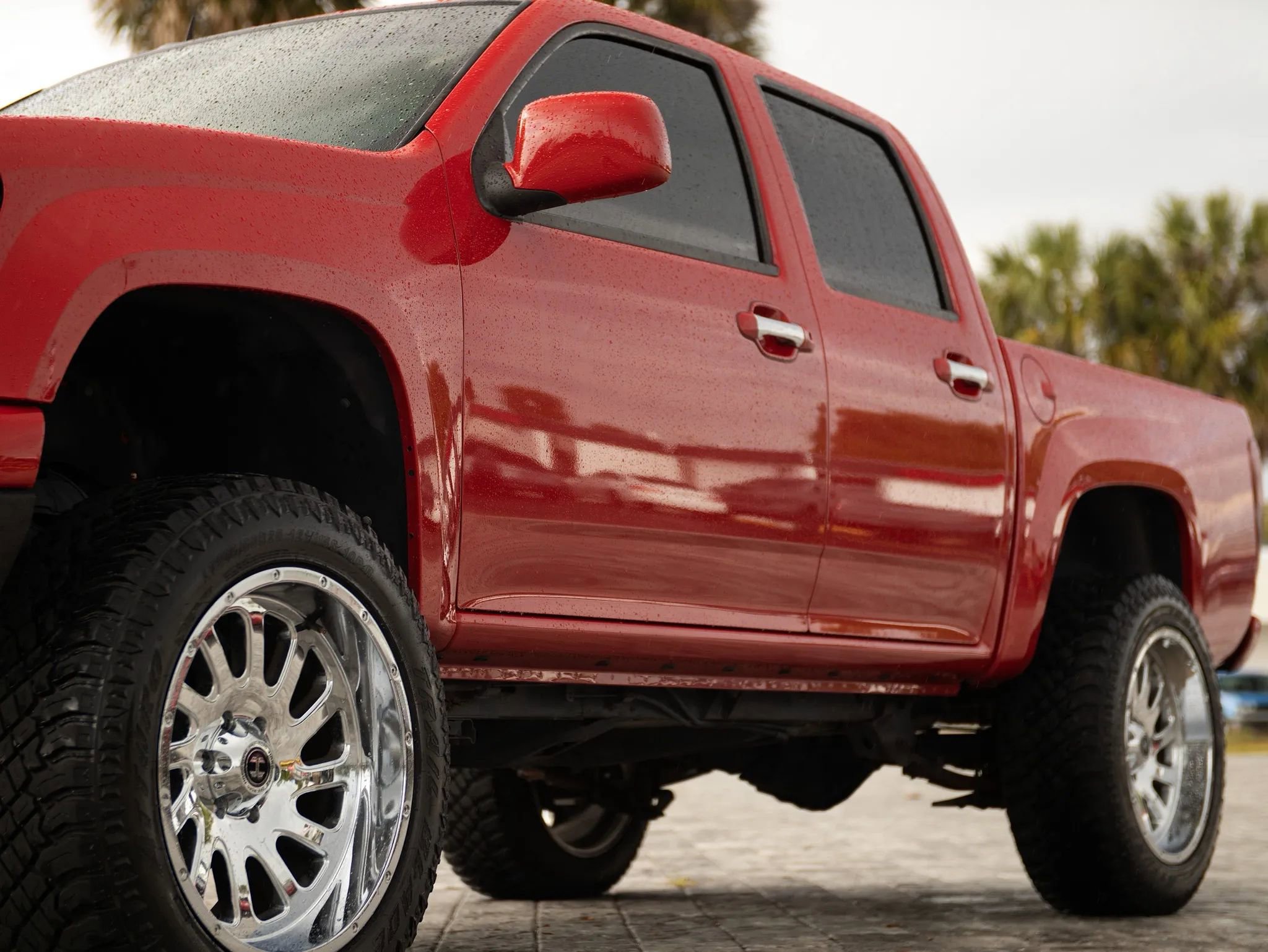 Used 2012 Chevrolet Colorado LT AWD/4WD image 6