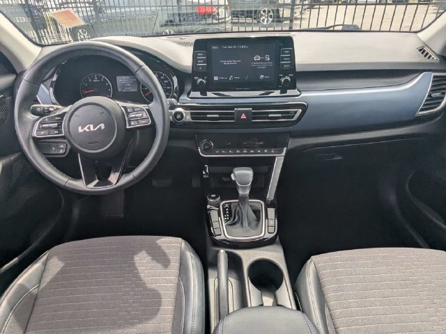 Certified 2023 Kia Seltos S FWD image 15