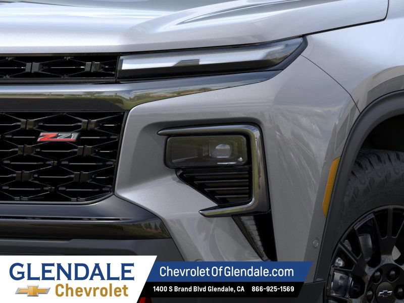 New 2026 Chevrolet Traverse Z71 w/ Enhanced Driving Package AWD/4WD image 10