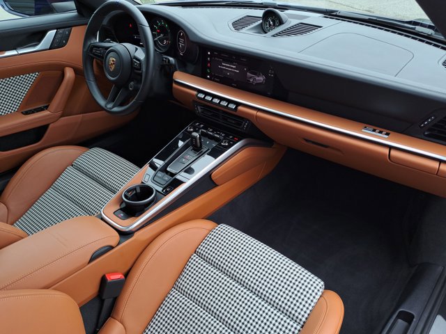 Certified 2024 Porsche 911 Targa 4S image 16