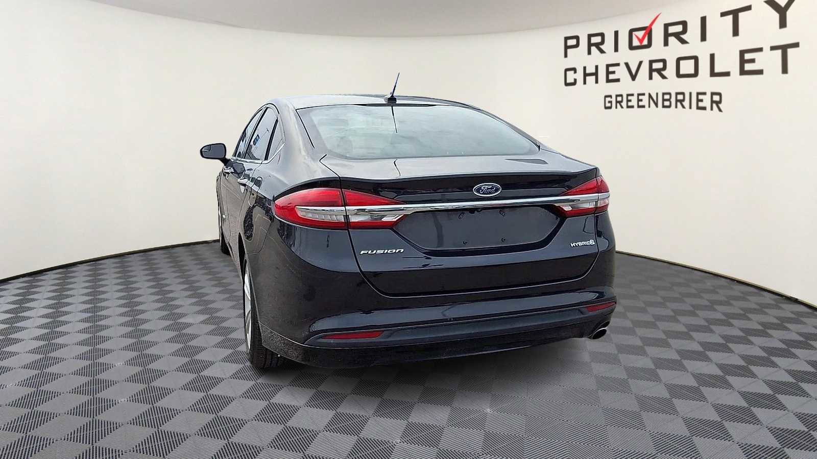 Used 2018 Ford Fusion S image 7