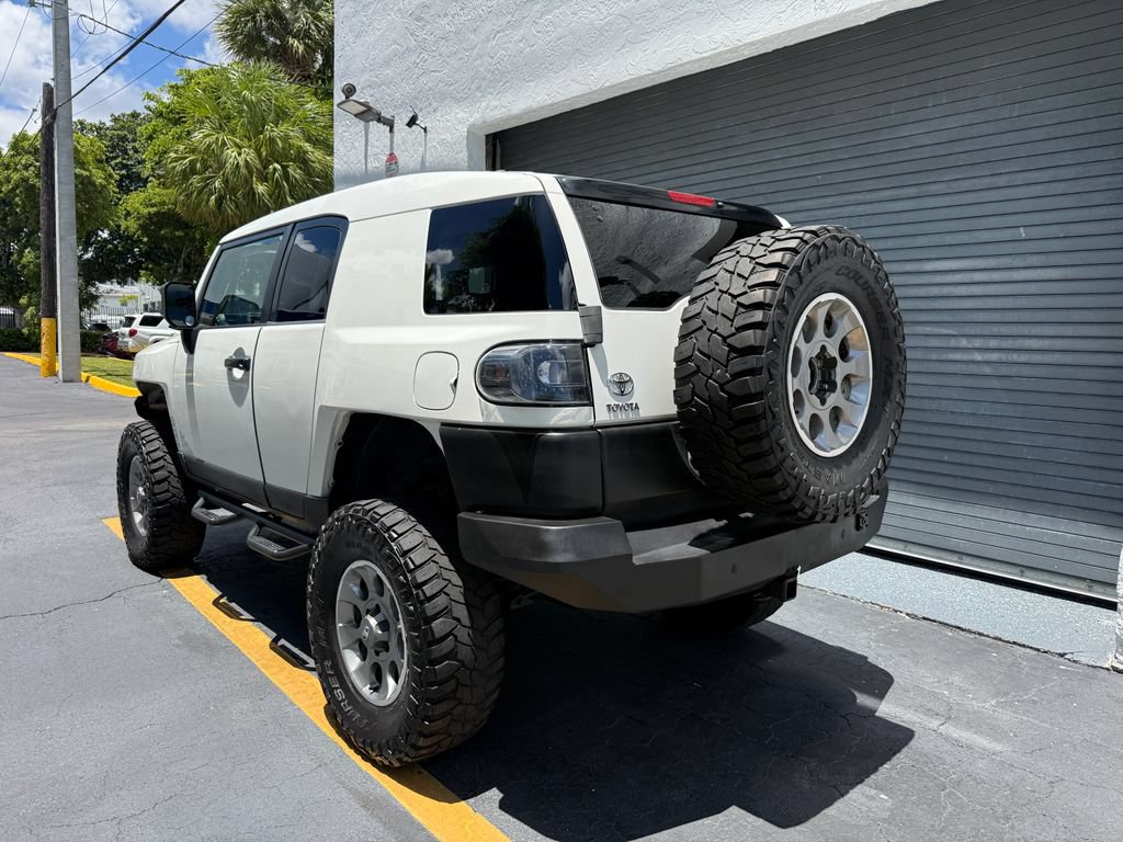 Used 2008 Toyota FJ Cruiser 4WD image 4