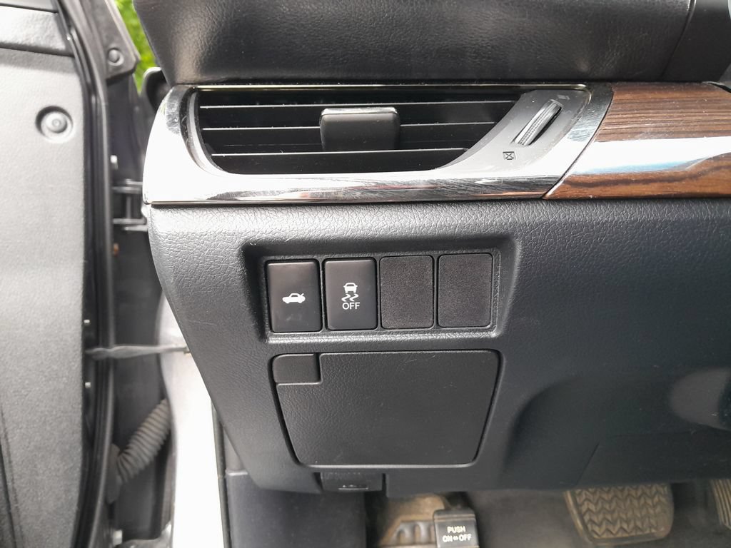 Used 2014 Toyota Avalon XLE Touring FWD image 17