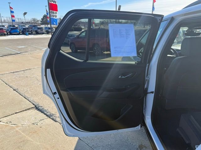 Used 2023 Chevrolet Traverse RS w/ LPO, Floor Liner Package image 13