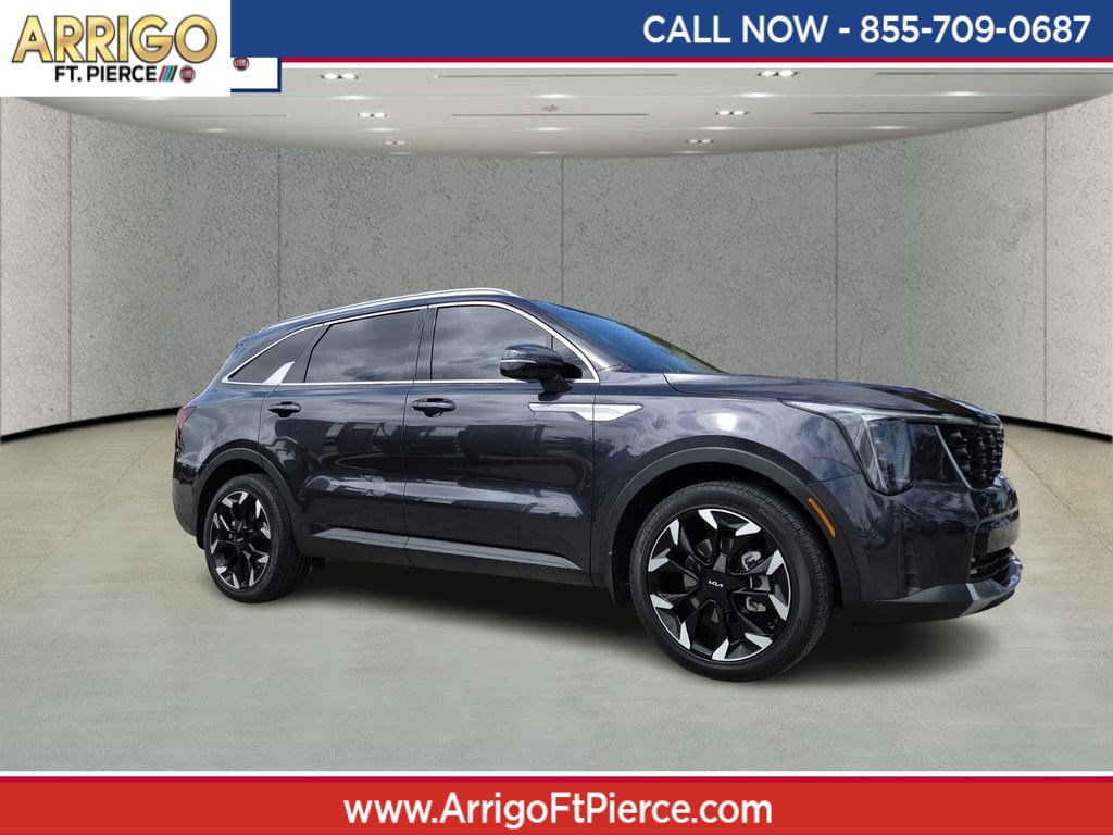 Used 2025 Kia Sorento EX w/ Panoramic Sunroof Package
