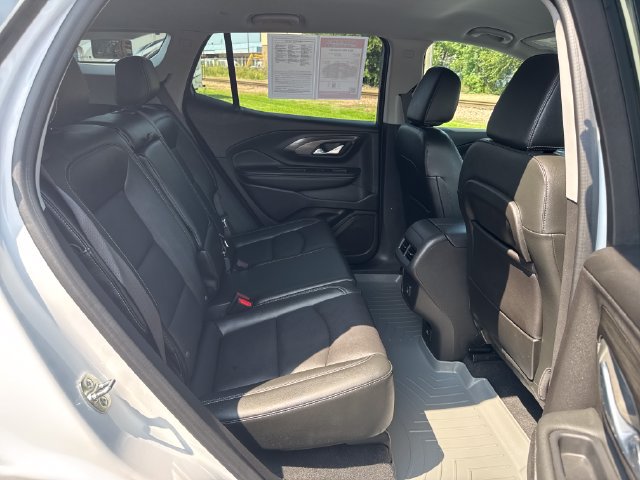Used 2024 GMC Terrain SLT AWD/4WD image 29