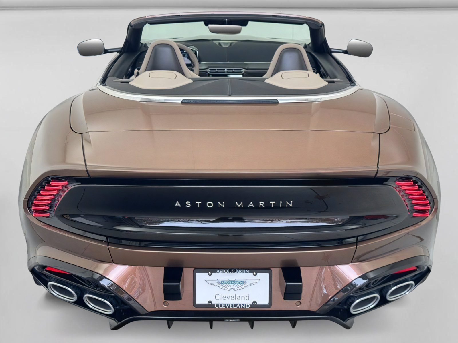 New 2026 Aston Martin Vanquish Convertible RWD image 34