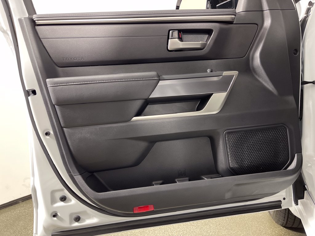 New 2026 Toyota Tundra SR5 w/ SR5 Convenience Package RWD image 17