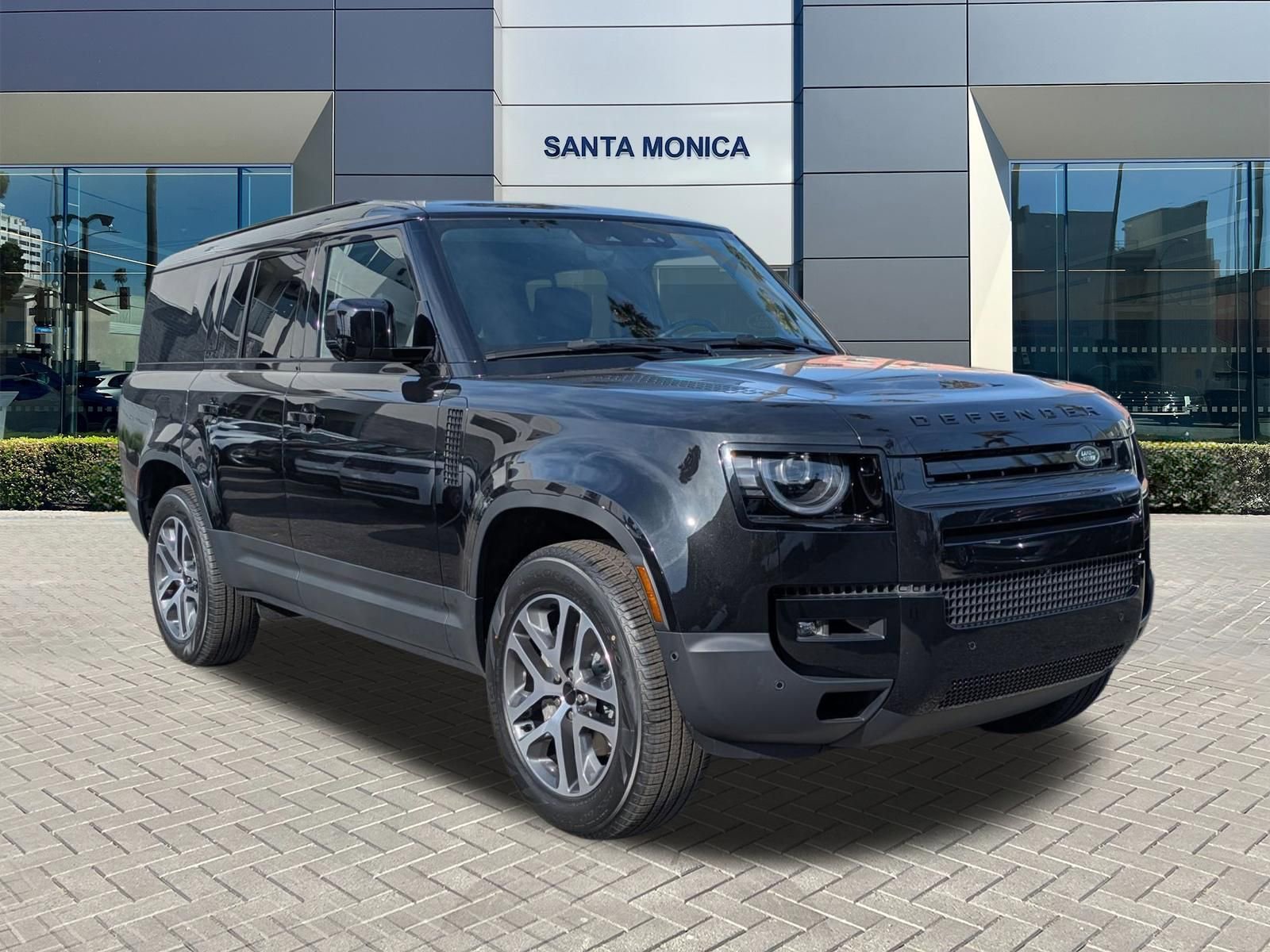 New 2026 Land Rover Defender 130 S image 7