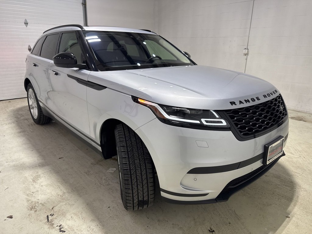 Used 2019 Land Rover Range Rover Velar S image 3
