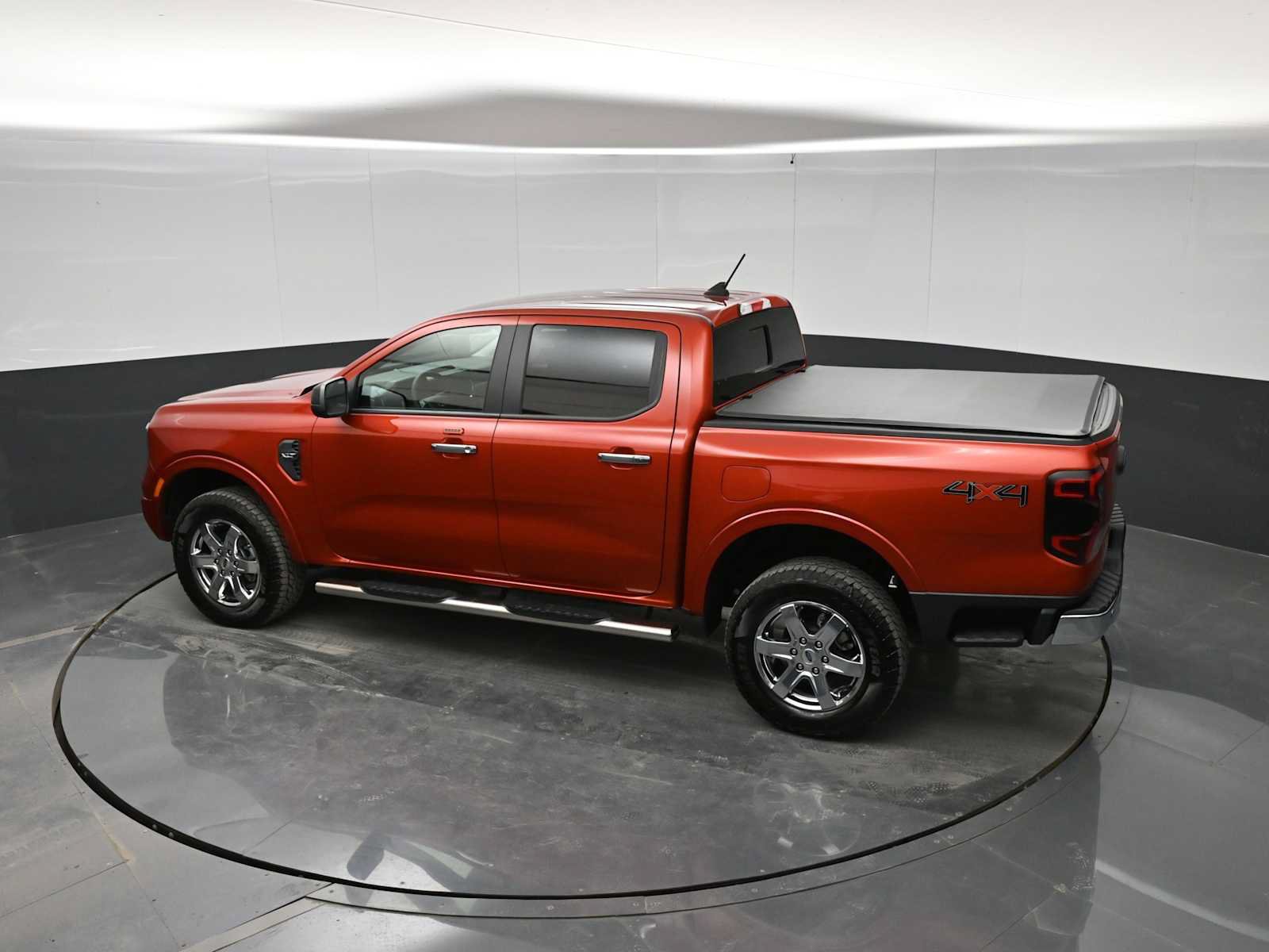 Used 2024 Ford Ranger XLT w/ Equipment Group 301A High AWD/4WD image 31