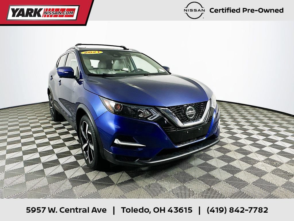 Certified 2021 Nissan Rogue Sport SL FWD image 1