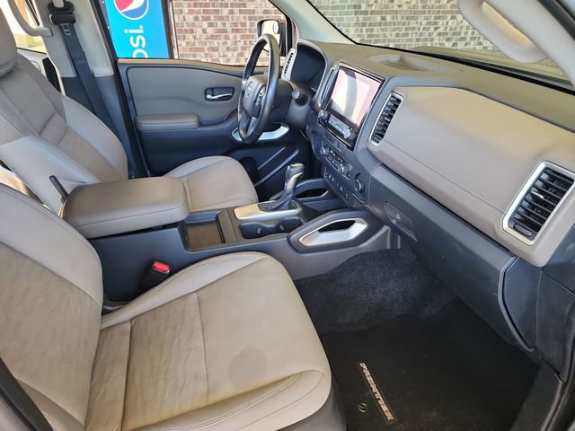 Used 2022 Nissan Frontier SV RWD image 12